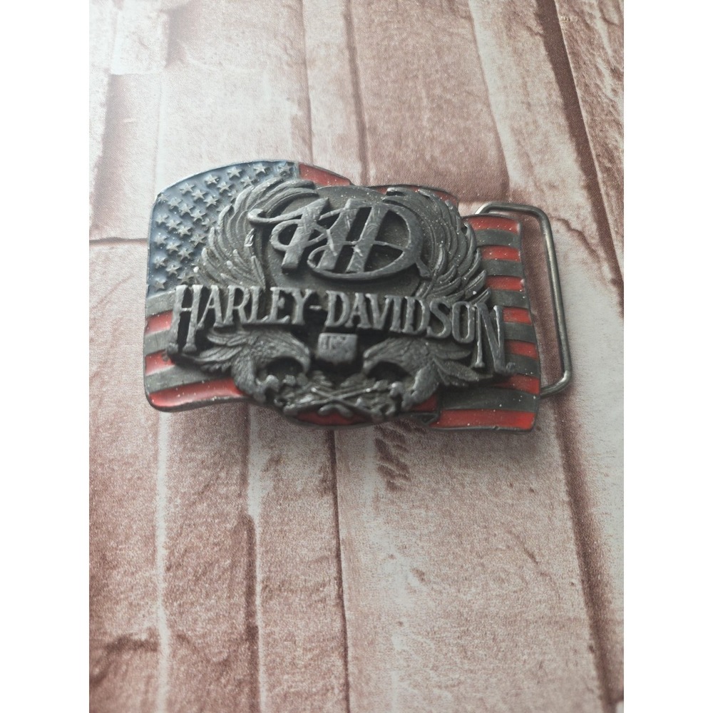 VTG 1989 Harley Davidson Belt Buckle With American Eagles & Flag Made In USA